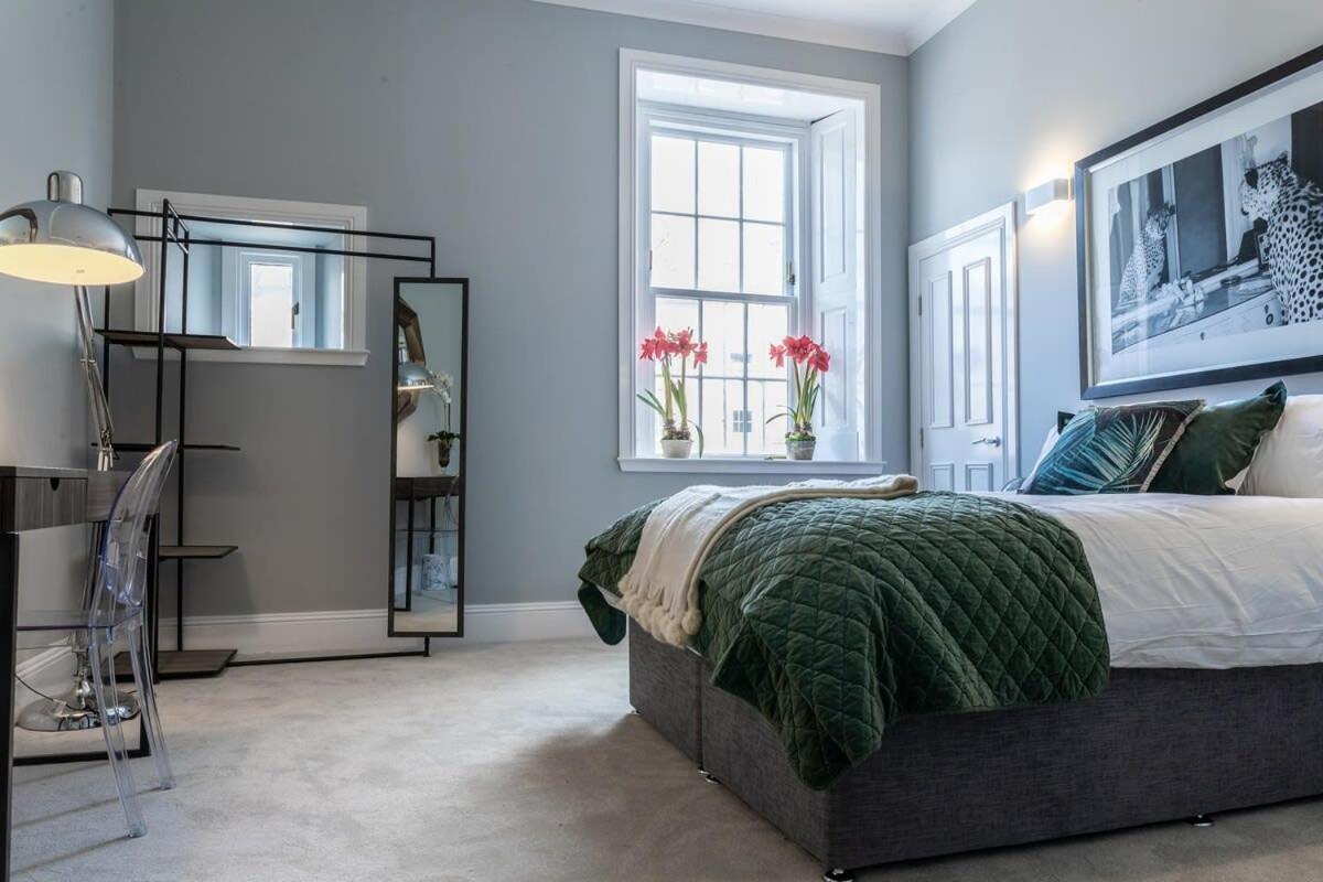 Beautiful 4 Bed Flat In Perfect Central Location 格拉斯哥 外观 照片